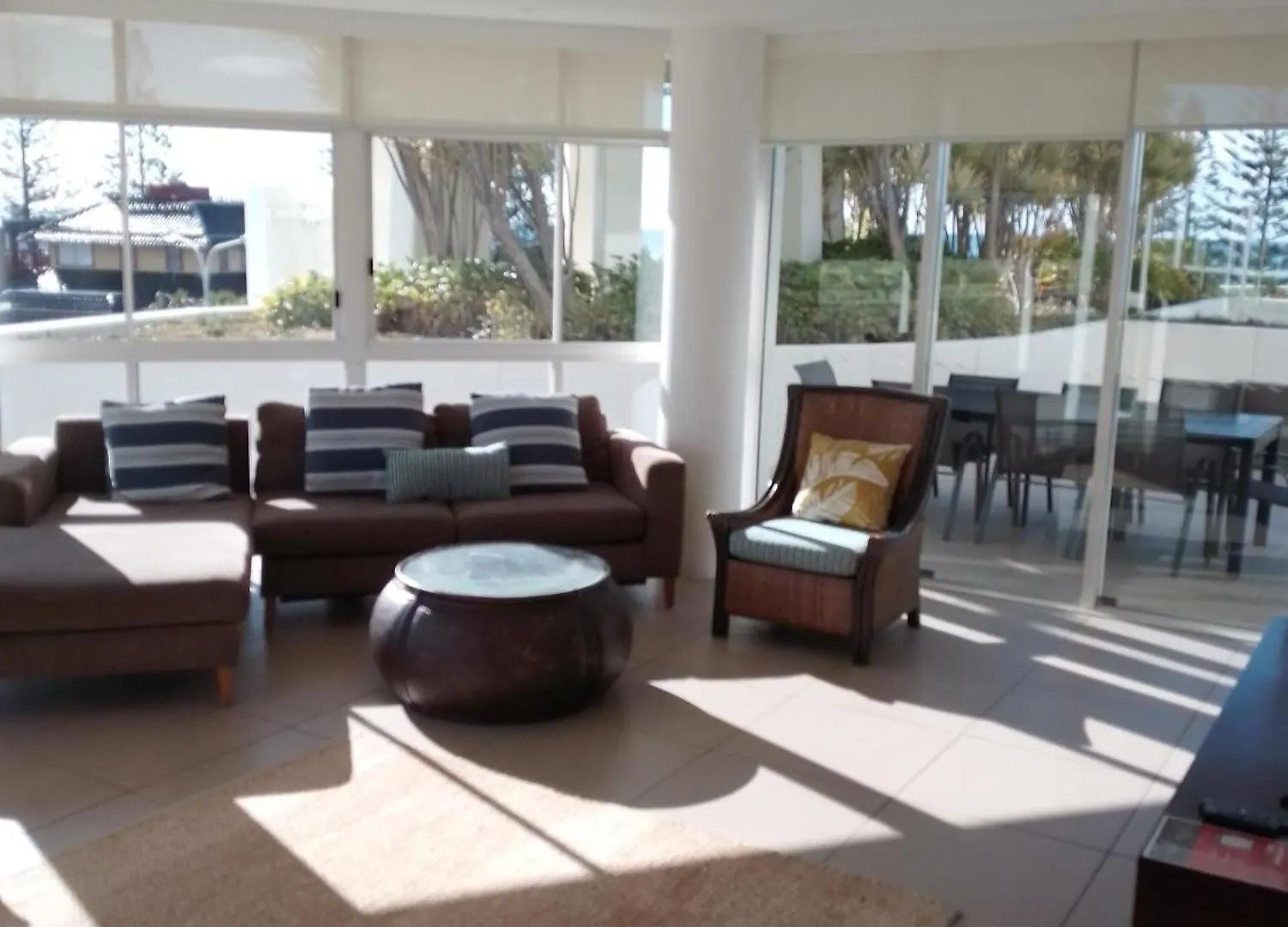 Kirra Surf Apartments Gold Coast