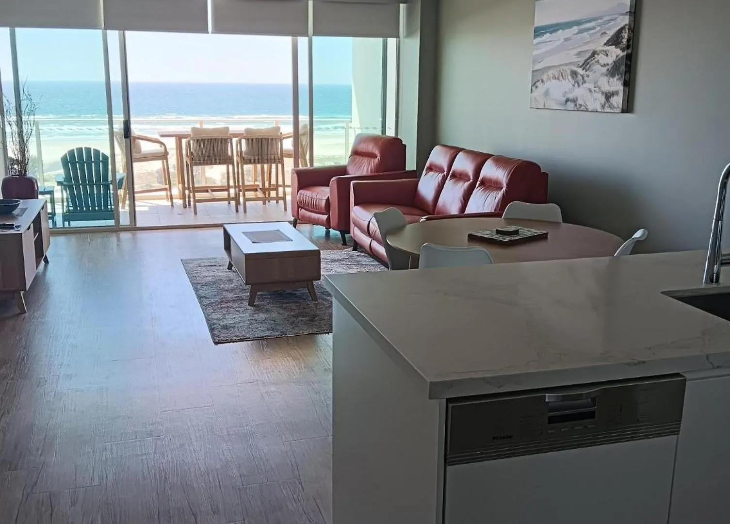 Kirra Surf Apartments Gold Coast 4*,  Australia