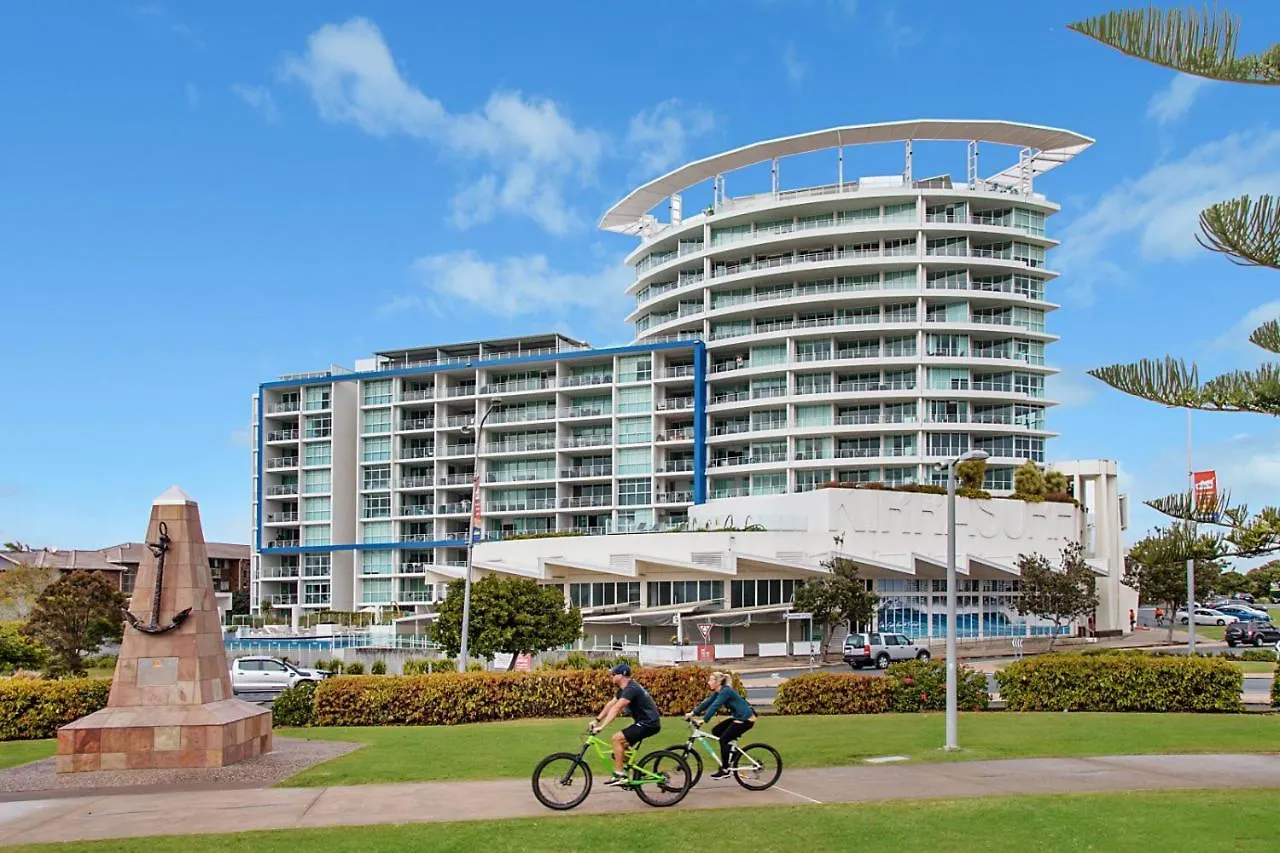 Kirra Surf Apartments Gold Coast