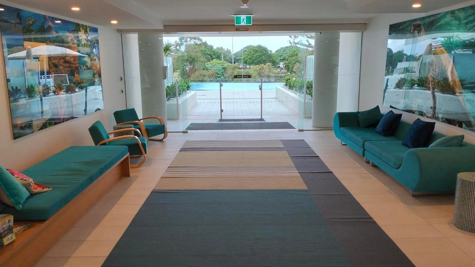 Aparthotel Kirra Surf Apartments Gold Coast